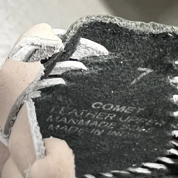 NEW Band of the free COMET BONE AND BLACK WOVEN LEATHER MULE Huaraches Sz 7 - Picture 6 of 10